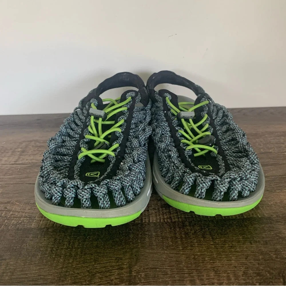 Keen Uneek Green Bkack Sport Sandals Men’s Size 8.5 Water Shoes Hiking Fishing